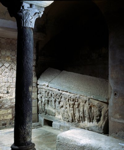 Art mérovingien : tombe d