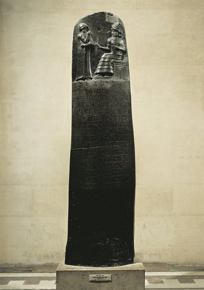Code de Hammurabi : le dieu Shamash dictant ses lois à Hammurabi, roi de Babylone, trouvé à Suse, Iran, vers 1750 av. J.-C. - Mesopotamian