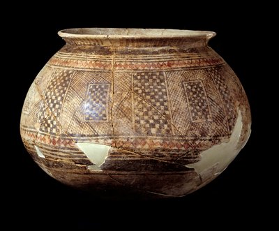 Art oriental : Vase avec décor géométrique du style de Halaf - Mesopotamian Mesopotamian