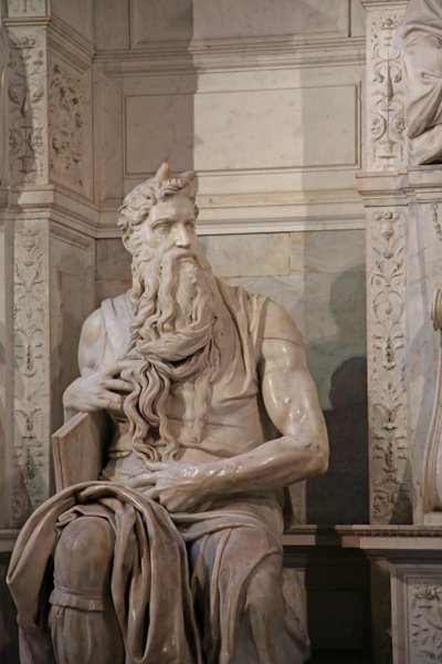(détail) Moïse du tombeau de Jules II - Michelangelo Buonarroti