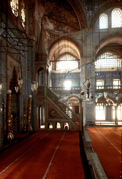 Vue intérieure de la mosquée Rustem Pacha (1560-1564) - Mimar Sinan