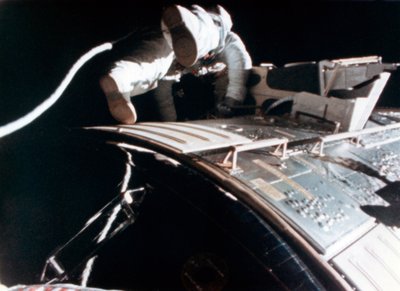 Alfred M. Worden pendant la mission lunaire Apollo 15, 1971 - NASA Images