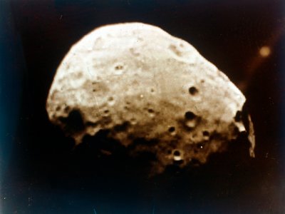 Phobos - NASA Images