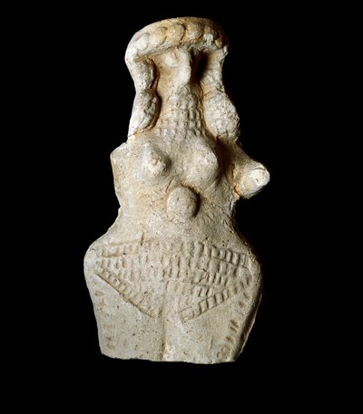 Civilisation sumérienne : figurine féminine. Sculpture en terre cuite. Période néo-sumérienne (entre 2093 et 2004 av. J.-C.) Bagdad, Musée national d