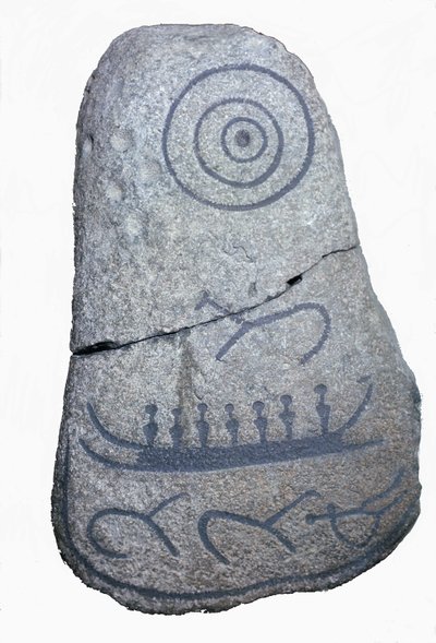 Un navire dessiné sur une pierre runique, une fresque de la période néolithique. Musée national de Copenhague. Danemark - Neolithic Neolithic