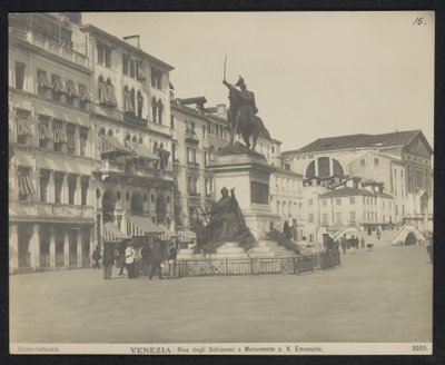 Venezia - Riva degli Schiavoni et Monument à V. Emanuele - Neue Photographische Gesellschaft
