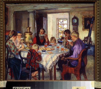 Nouveaux propriétaires, grande famille à table buvant du thé dans leur nouvelle maison, début du 20e siècle - Nikolai Petrovich Bogdanov Belsky