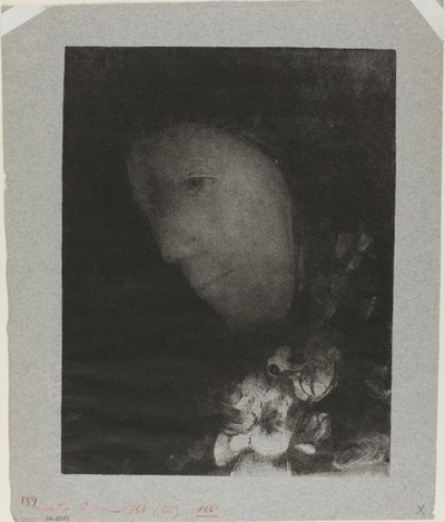 Tête de femme avec corsage de fleurs - Odilon Redon