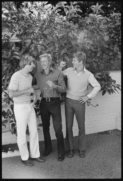 Beau Bridges, Jeff Bridges et Lloyd Bridges dans leur jardin à la maison - Orlando Suero