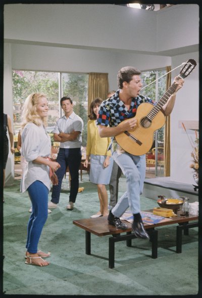 Frankie Avalon et Tuesday Weld sur le plateau de 