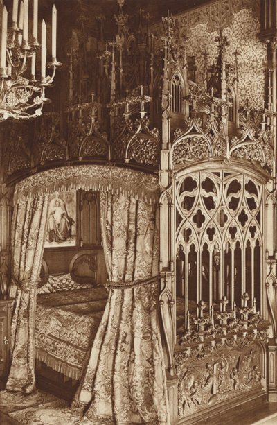 Château de Neuschwanstein du roi de Bavière, lit gothique de la chambre - Otto Ballerstedt