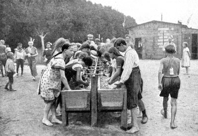 Vaisselle dans un camp de vacances pour jeunes, Allemagne, 1922 - Otto Haeckel