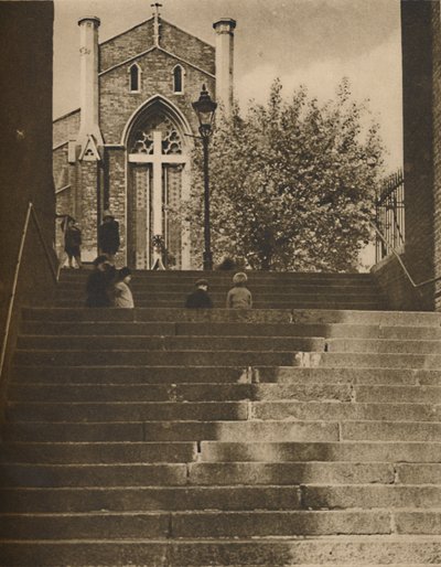 Riceyman Steps, en réalité Granville Place dans la peu attrayante Kings Cross Road, c1935 - Paterson