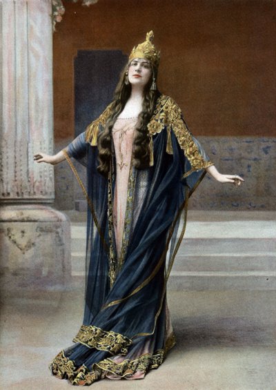 La cantatrice Lucy Arbell (1882-1947) en reine Amahelli dans l