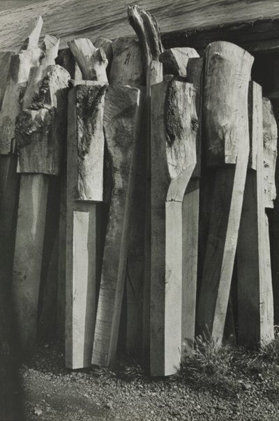 Totems, ancien chantier naval, Rye - Paul Nash