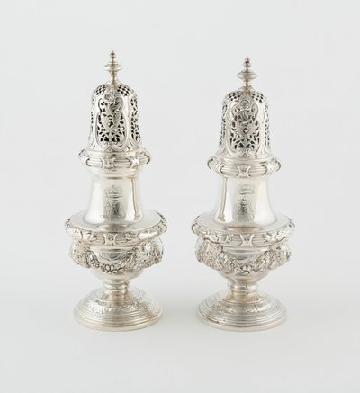 Paire de Saupoudreuses, Londres, 1732-43 - Paul de Lamerie