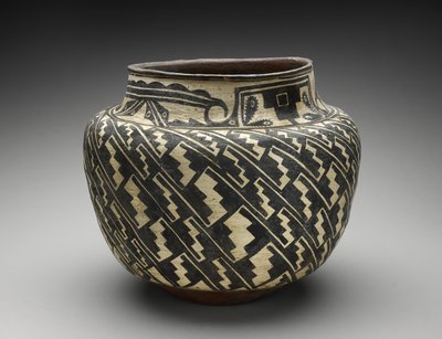 Pot (Olla) avec motif en escalier - People Zuni