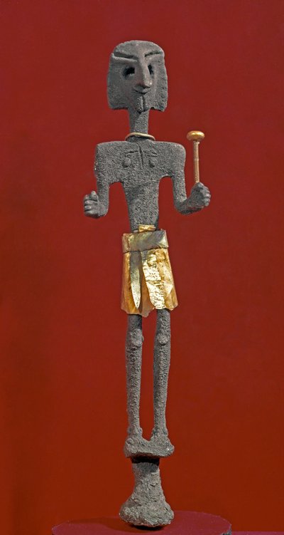 Art phénicien : statuette de divinité en argent et or. 20e ou 19e siècle av. J.-C. De Ras Shamra (Ougarit). Musée national d