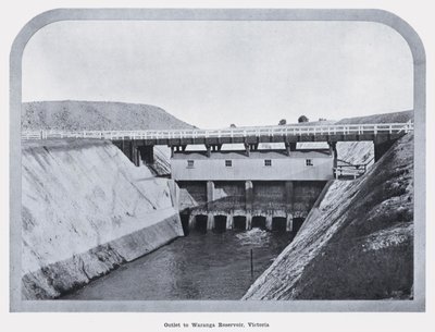 Débouché vers le réservoir de Waranga, Victoria - Photographer Australian