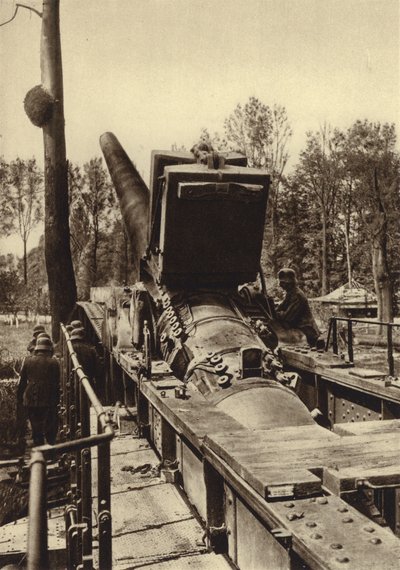 Canon ferroviaire allemand de 380 mm du type utilisé dans les bombardements de Verdun et Dunkerque, France, Première Guerre mondiale - Photographer German