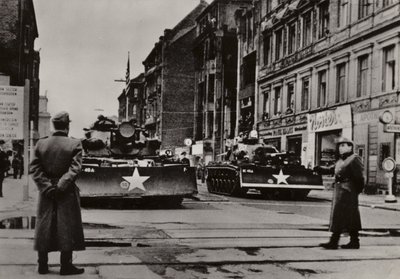 Des provocations particulièrement graves ont eu lieu entre le 24 et le 28 octobre 1961 lorsque des soldats américains lourdement armés, soutenus par des chars, ont violé à plusieurs reprises la frontière d