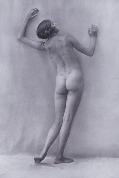 Le corps beau, culture physique pour les femmes (photo n/b) - Photographer German