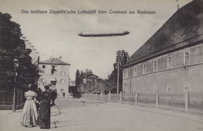 Zeppelin survolant Constance, Allemagne - Photographer German