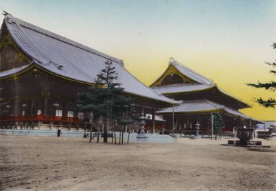 Japon, vers 1912 : Temple Higashi Honganji, Kyoto ; C