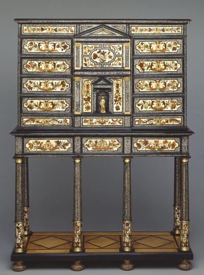 Cabinet sur Pied - Pierre Gole