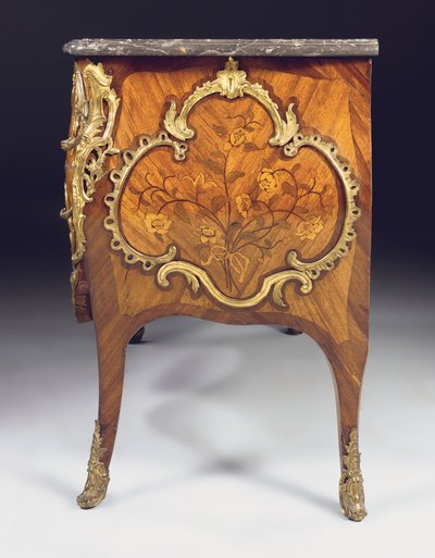 Commode Louis XV, vendue par Adrien Delorme - Pierre Roussel