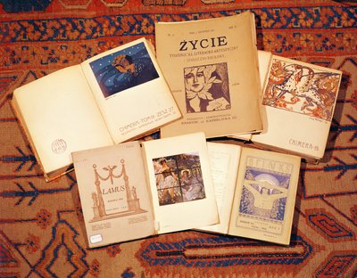 Collection de magazines littéraires produits en Pologne vers 1900 - Polish School