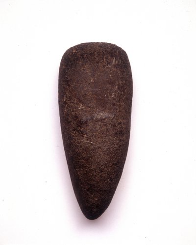 Néolithique. Hache en pierre. Museo archeologico de Milan - Prehistoric Prehistoric