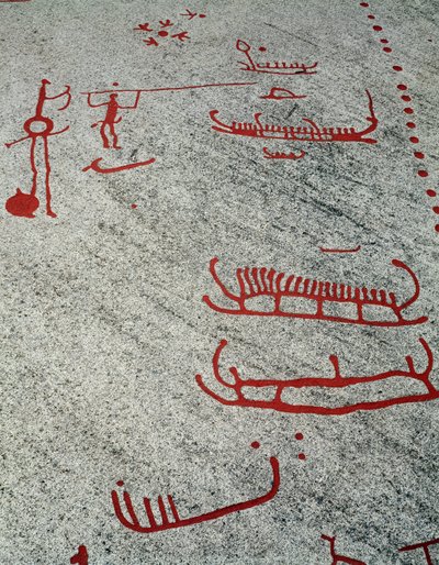 Âge du bronze nordique : gravures rupestres de bateaux et traîneaux à Tanum - Prehistoric Prehistoric