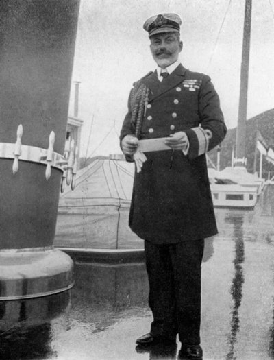 Commodore Sir Archibald Milne 1855-1938 - Queen Alexandra