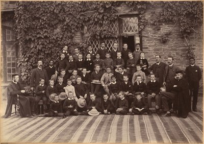 Classe primaire, Bishop Cotton School, Shimla (recto) - Raja Deen Dayal