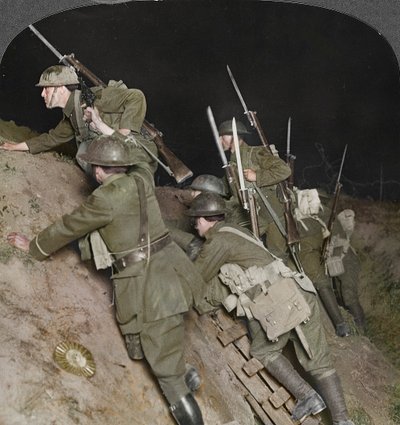 Combat nocturne à Mory, France, Première Guerre mondiale, c. 1914-c. 1918 - Realistic Travels Publishers