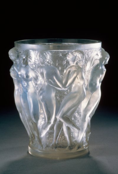 Vase Bacchantes en verre opalescent, vers 1920, par René Lalique (1860-1945). France, 20e siècle. - Rene Jules Lalique