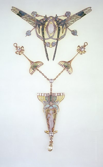 Ornement de cheveux par Lalique et pendentif par Philippe Wolfers - Rene Jules Lalique
