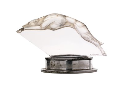 Rare mascotte de lévrier - Rene Jules Lalique