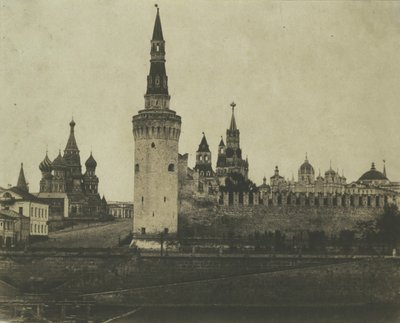 Façade sud du Kremlin depuis le vieux pont, 1852 - Roger Fenton
