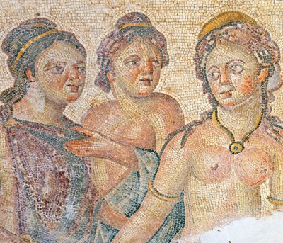 Léda et ses servantes, détail de la mosaïque Léda et Zeus, Maison d