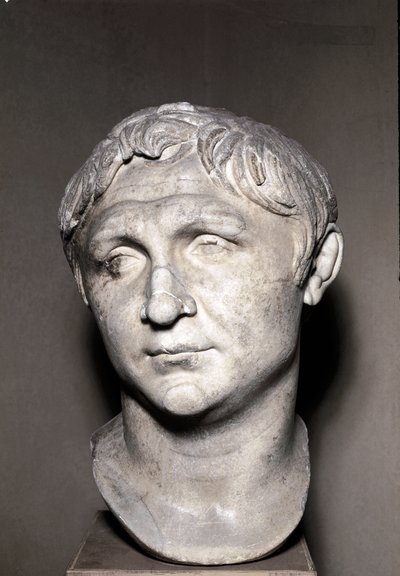 Portrait de Pompée le Grand (sculpture en marbre) - Roman