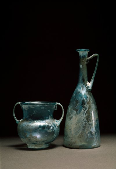 Art romain : bouteilles en verre. Ier et IIe siècle après J.-C. Museo Nacional de Arte Romano Madrid - Roman