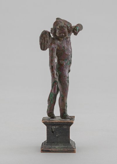 Enfant ailé portant une torche - Roman