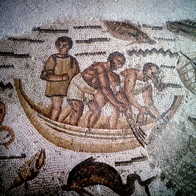 Scène de pêche en mosaïque à Hippone, Algérie - Roman Roman