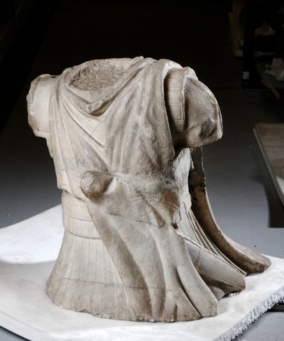 Torso sculpté d