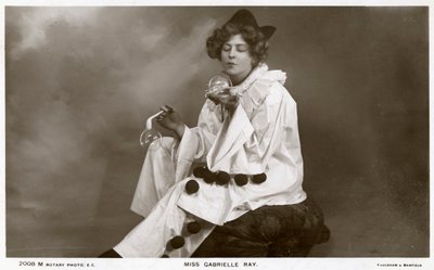 Gabrielle Ray, actrice, danseuse et chanteuse anglaise, vers 1900 - Rotary Photo