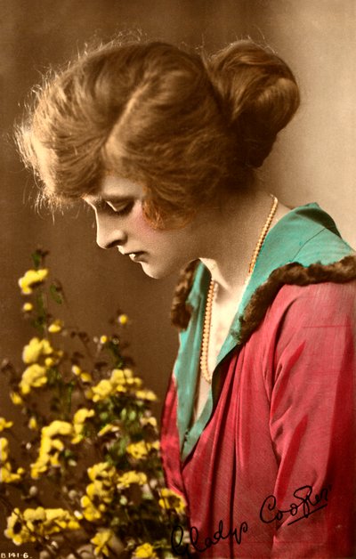 Gladys Cooper 1888-1971, actrice anglaise, début du 20ème siècle - Rotary Photo