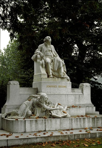 Monument en hommage au compositeur allemand Johannes Brahms (1833-1897) réalisé par Rudolf von Weyr (1847-1914). Ressel Park, Vienne, Autriche - Rudolf von Weyr