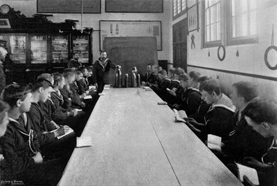 Une classe de marins à l